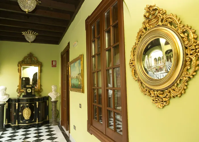 ホテル アテネオ セビージャ 4*