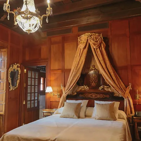 فندق أتينيو سيفيلا 4*