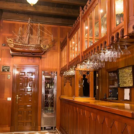 أتينيو سيفيلا فندق إشبيلية